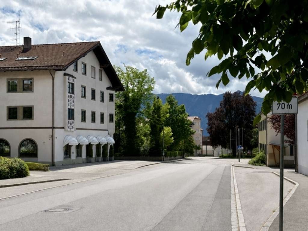 Immobilie in Murnau am Staffelsee - Murnau -  Zentrumsnahe Erdgeschosswohnung mit Südterrasse - Bild 3