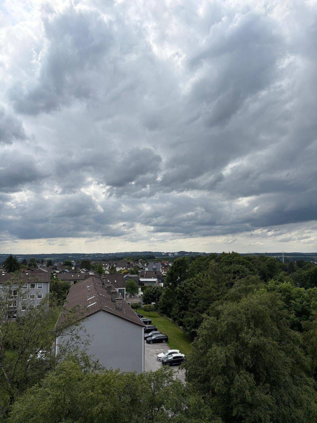 Immobilie in Radevormwald - 3-Zimmer-Etagenwohnung mit Balkon und Potenzial in zentraler Lage - Bild 4