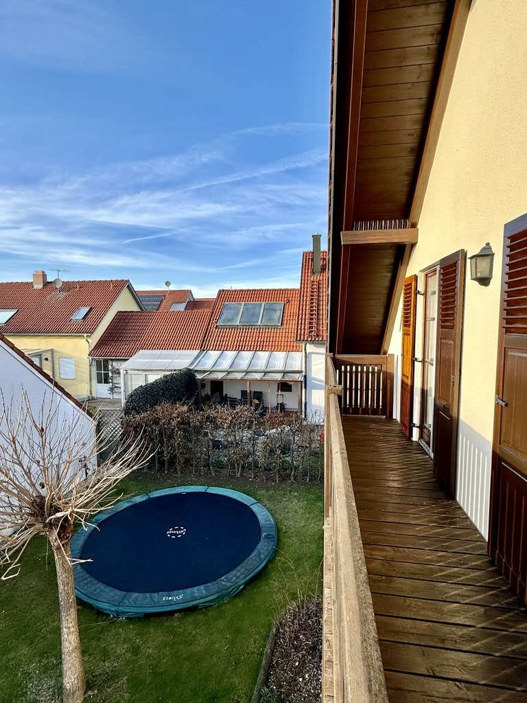 Immobilie in Wang - Einfamilienhaus mit schönem Garten perfekt für werdende Eltern o. Familien mit Kindern - Bild 2