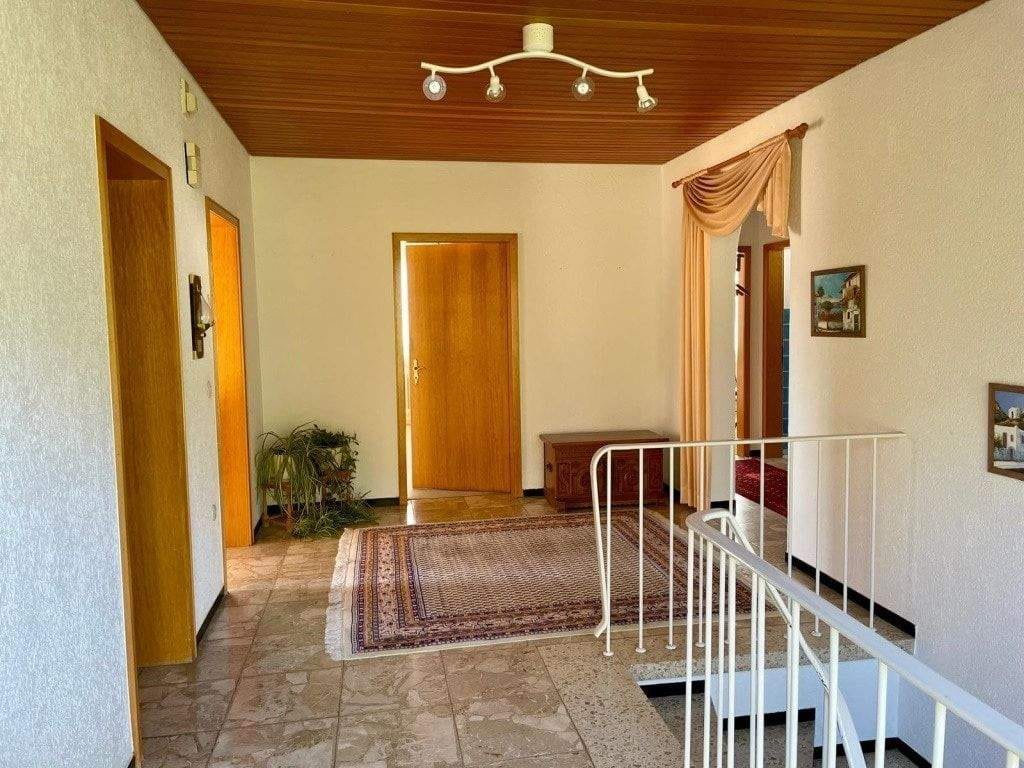 Immobilie in Melsungen - Seltene Gelegenheit: Einfamilienhaus mit Einliegerwohnung - Baugrundstück (Preis auf Anfrage) - Bild 3