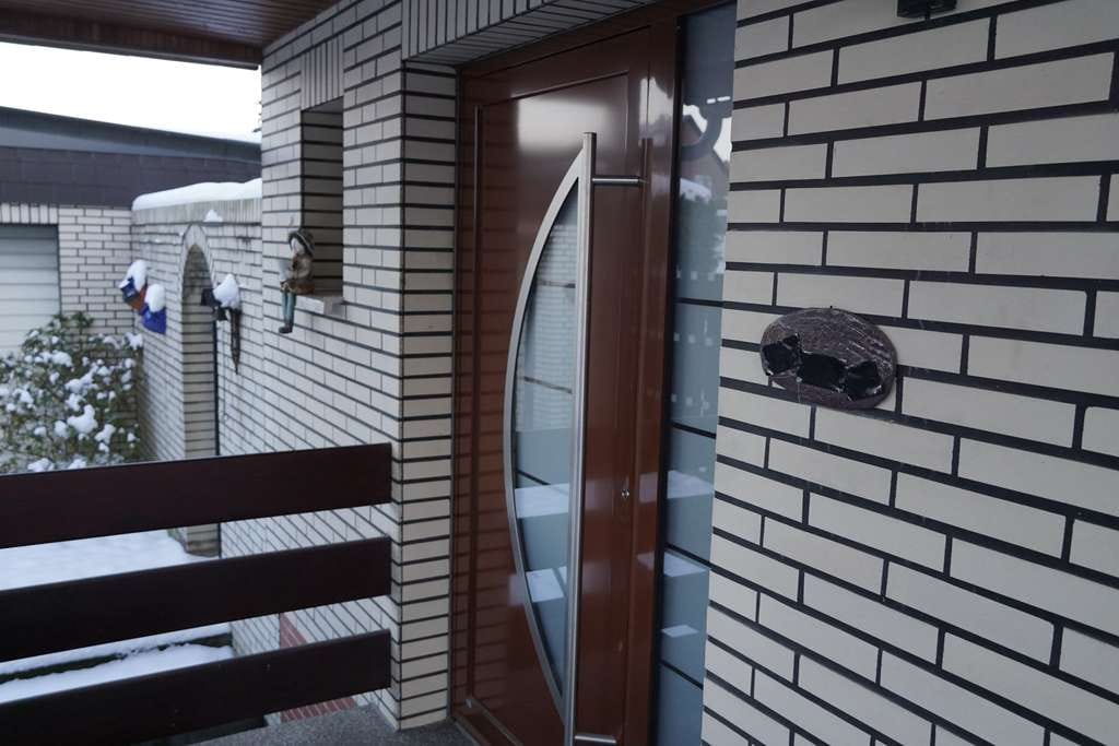 Immobilie in Rötgesbüttel - Massives Einfamilienhaus mit Vollkeller und großem Grundstück - Bild 4