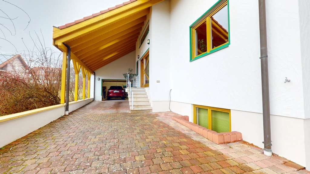 Immobilie in Mölsheim - Wohnen mit Stil – Einfamilienhaus mit Einliegerwohnung in Mölsheim - Bild 2