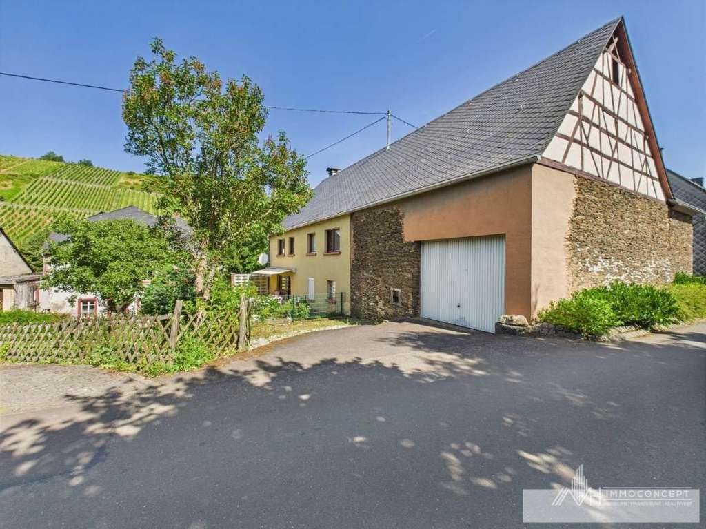 Immobilie in Brauneberg - Einfamilienhaus mit Scheune |ca. 174 m² Wohnfläche | ca. 1045 m² Grundstücksfläche | Burgen Mosel - Bild 3