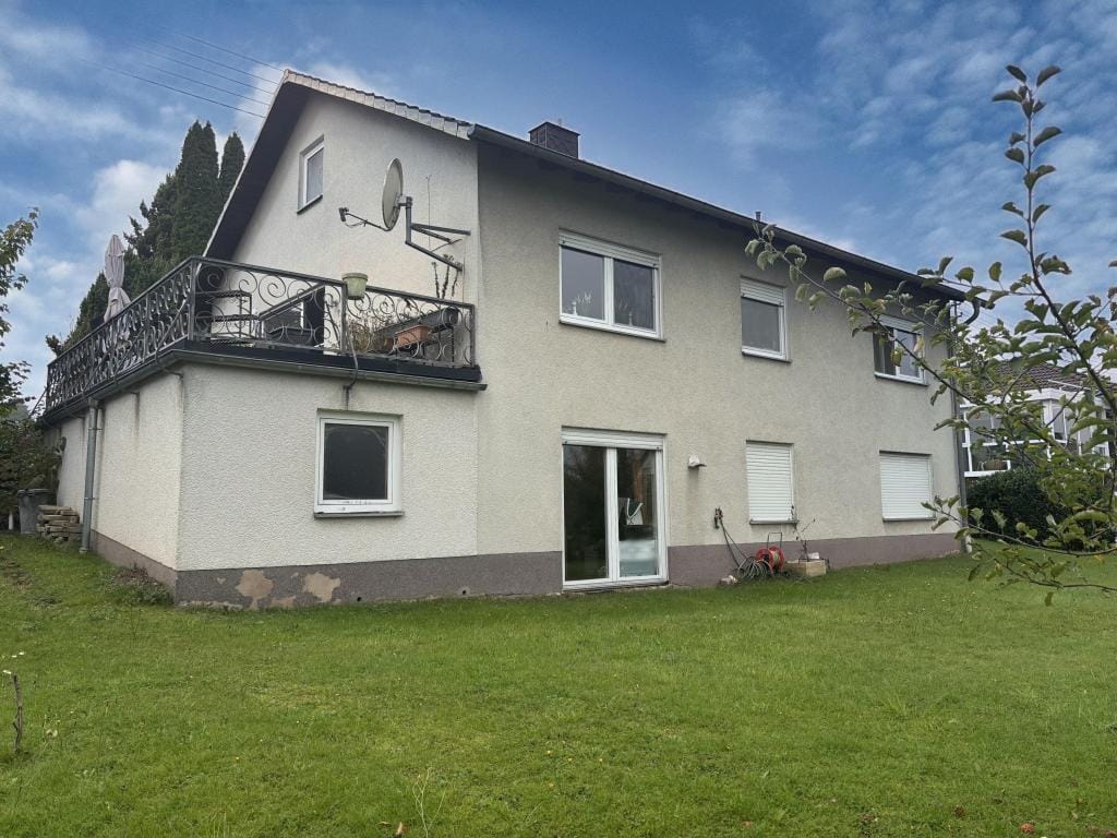 Immobilie in Breitscheidt - Vermietetes Einfamilienhaus in ruhiger Wohnlage mit hübschem Gartengrundstück - Bild 4