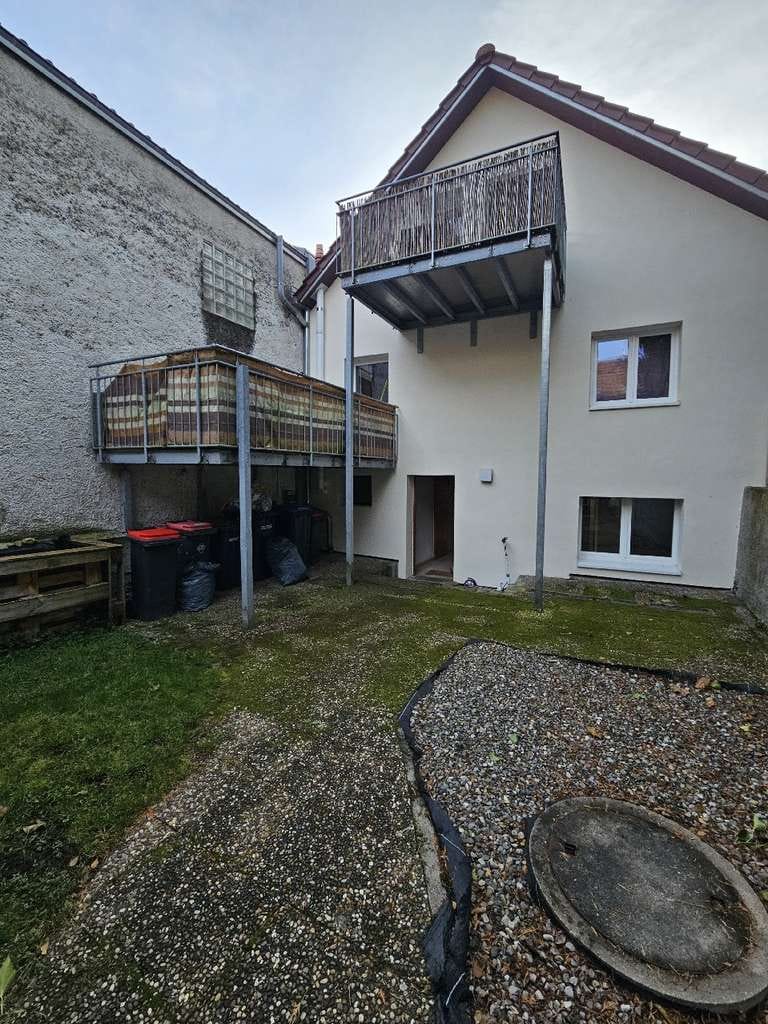 Immobilie in Allensbach - 3-Familien-Doppelhaushälfte mit Nebengebäude im Hinterhof in zentraler Ortslage von Alle - Bild 3