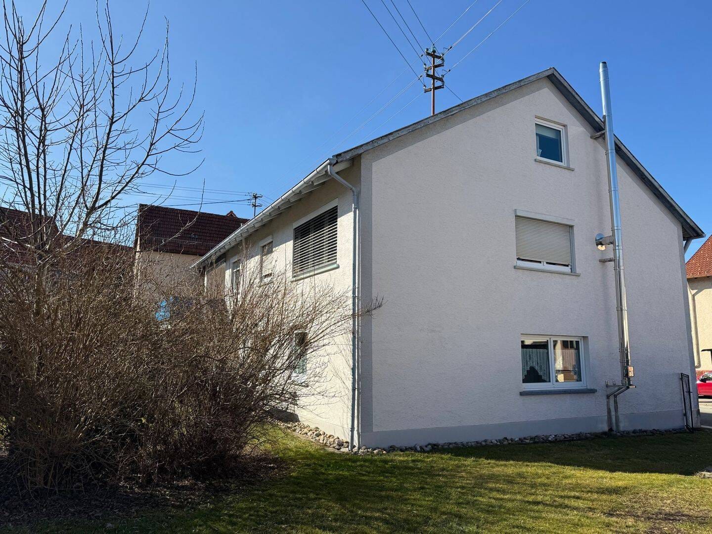 Immobilie in Gosheim - Einfamilienhaus mit großem Potenzial in attraktiver Lage - Bild 1