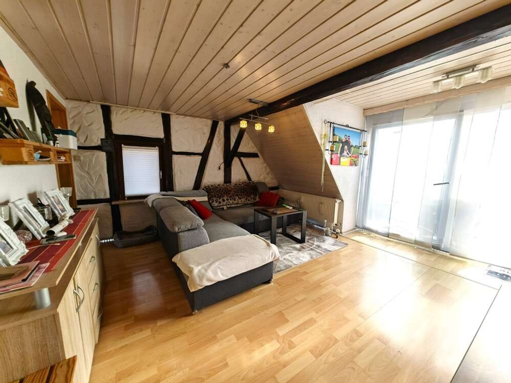Immobilie in Münsingen - Attraktive 4-Zi-Wohnung im DG mit Balkon u. Garage – Perfekt für Kapitalanleger oder Selbstnutzer - Bild 4