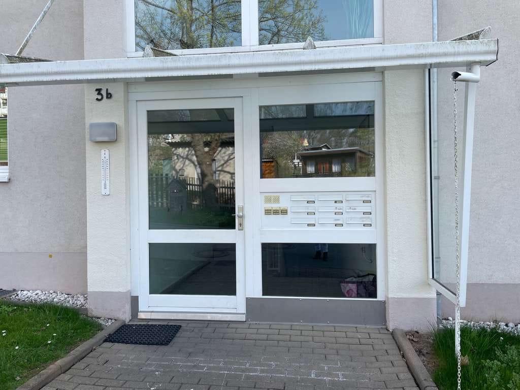 Immobilie in Frankenberg/Sachsen - ***Gepflegte 1-Raum-Eigentumswohnung mit Terrasse, Stellplatz in ruhiger Lage*** - Bild 3