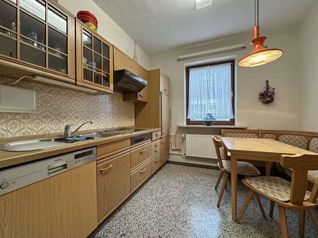 Immobilie in Pinneberg - Sanierungsbedürftiges Haus mit viel Potenzial - Bild 3