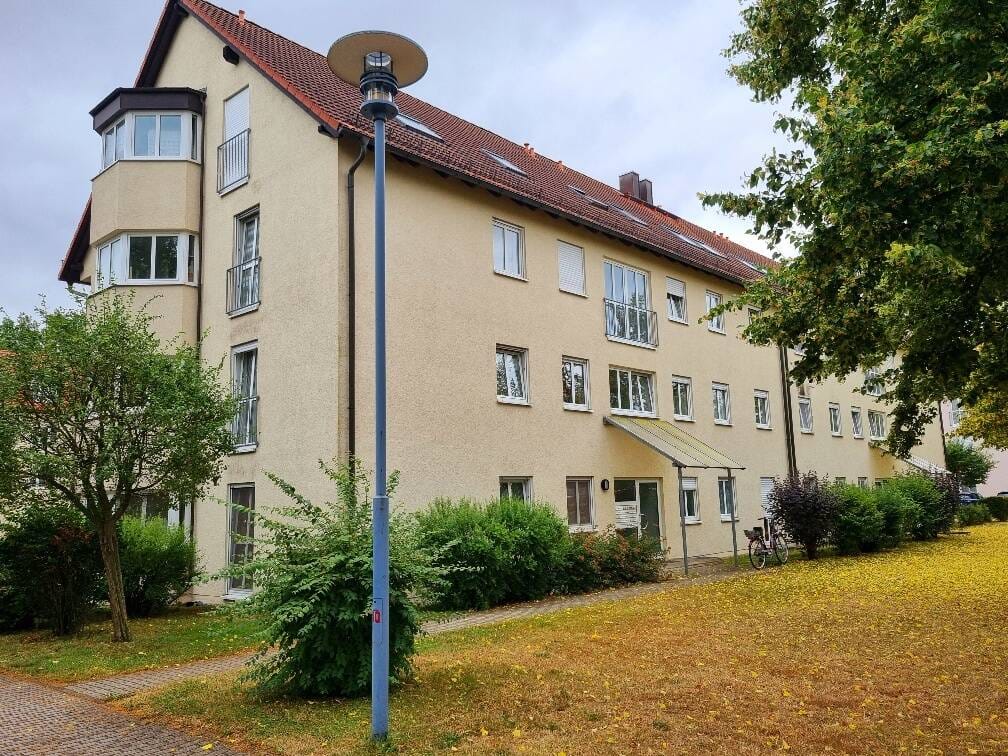 Immobilie in Bischofswerda - Frei werdende ETW mit Balkon und Blick ins Grüne! - Bild 2