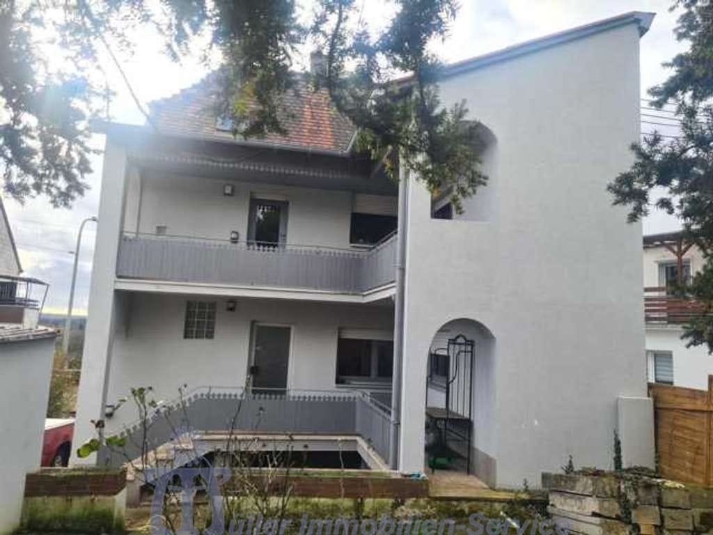 Immobilie in Schönenberg-Kübelberg - Stilvolles gepflegtes und renoviertes Einfamilienhaus Nähe Schönenberg-Kübelberg - Bild 0
