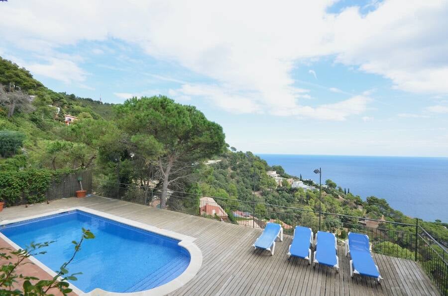 Immobilie in Fünfseen - VILLA/HOUSE in Begur - Bild 2