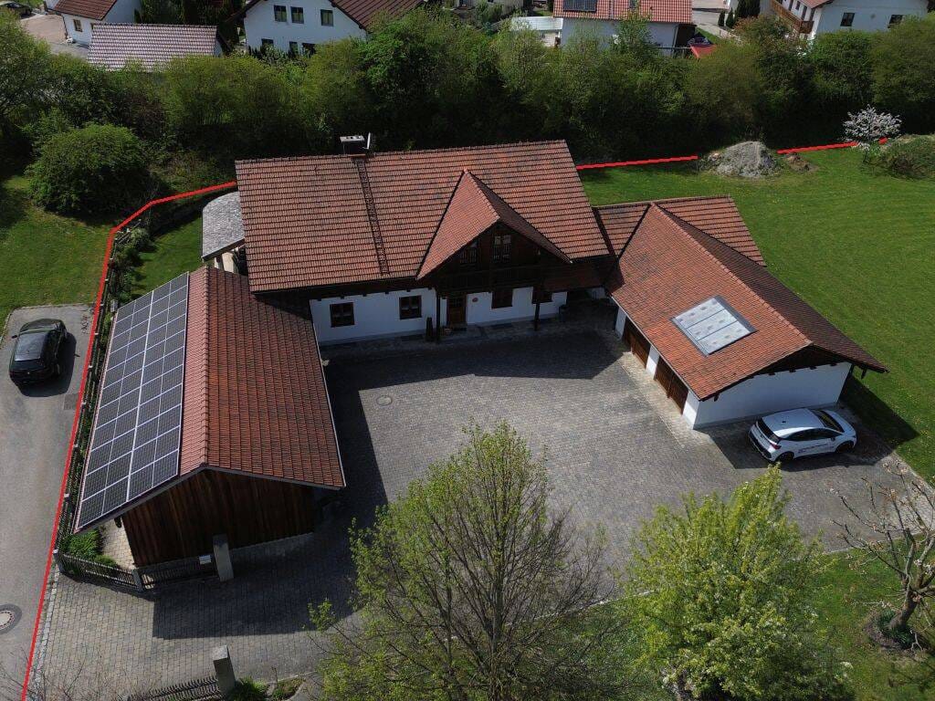 Immobilie in Egglkofen - stattliches Wohnhaus + Gewerbeflächen, Egglkofen - Bild 1