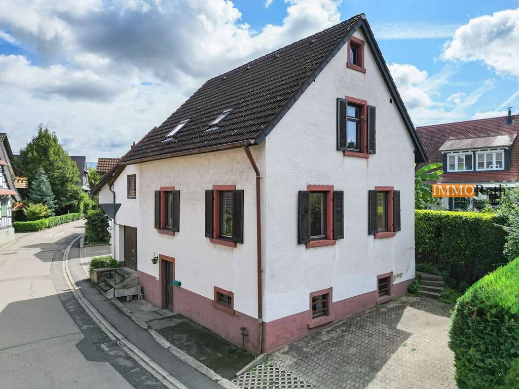 Immobilie in Vörstetten - IMMORath.de - Saniertes Einfamilienhaus mit Garage in Vörstetten - Bild 1