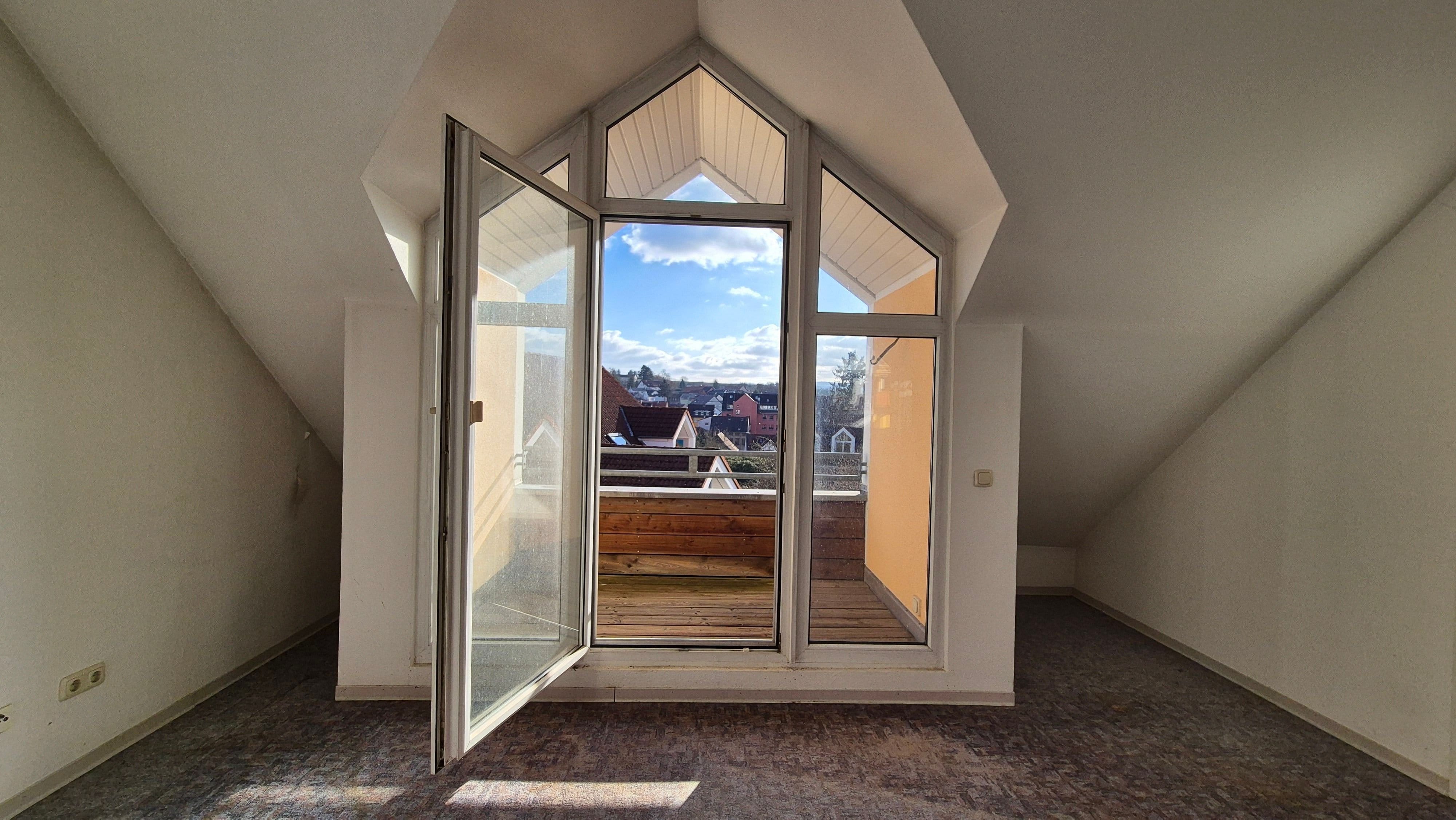 Immobilie in Ober-Ramstadt - 3-Zimmer-Loftwohnung mit überdachtem Balkon - Bild 2