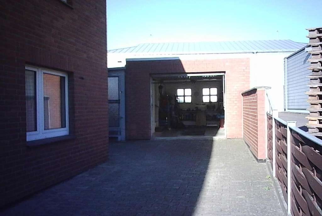 Immobilie in Söhlde - Einfamilienhaus mit Charme! KFZ-Grube, Parken, Viel Nutzfläche und Schuppen inklusive. - Bild 3
