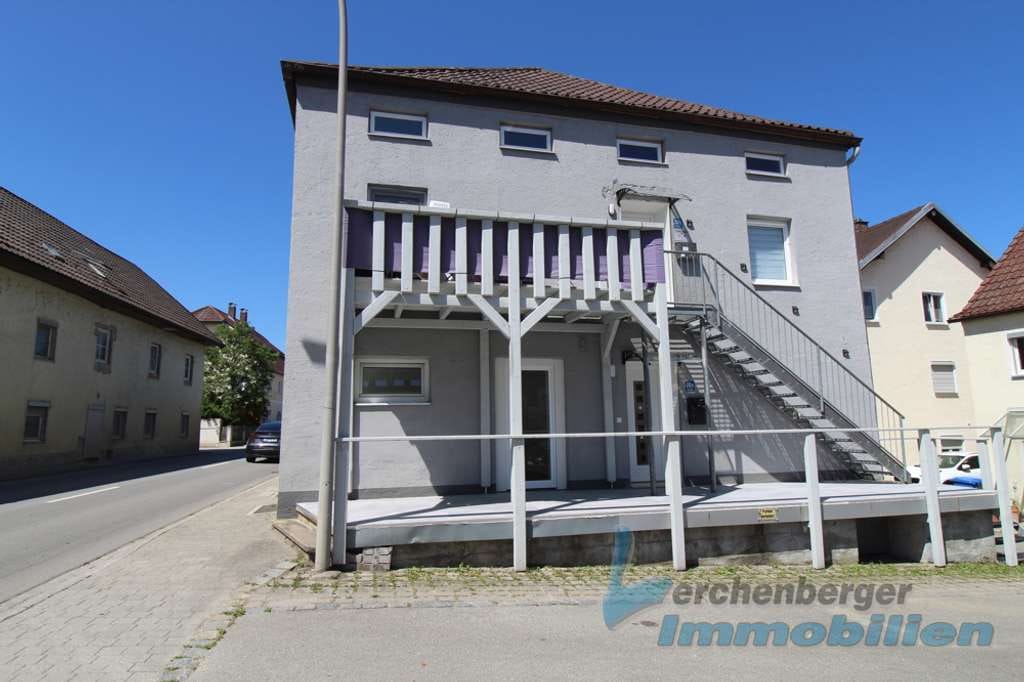 Immobilie in Eichendorf - ***Zweifamilienhaus mit historischer Note in Adldorf*** - Bild 0