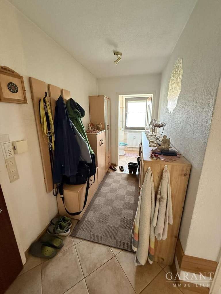 Immobilie in Wutöschingen - Haus im Haus - 4 1/2 Zimmer-Wohnung mit Balkon - Bild 3