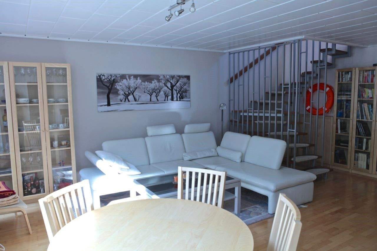 Immobilie in Grünheide (Mark) - Investieren mit Zukunft: Vermietete Maisonette in Grünheide - Mieterhöhungspotenzial inklusive - Bild 1