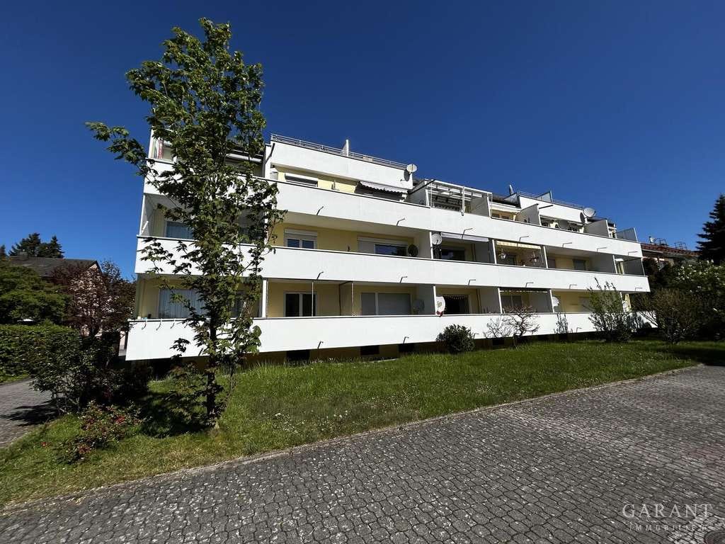 Immobilie in Olching - Renovierer aufgepasst! Ruhige 2 Zimmer-Wohnung mit Süd-Balkon und S-Bahn-Anschluss (S3) - Bild 0