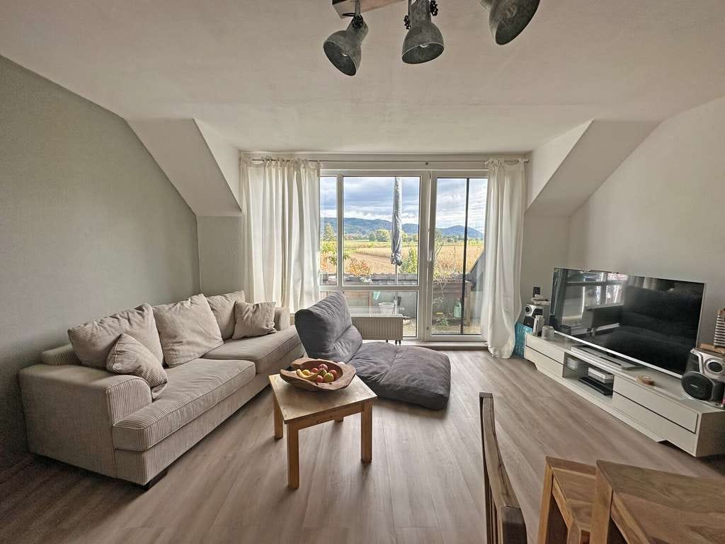 Immobilie in Hirschberg an der Bergstraße - Charmante Maisonettewohnung mit freiem Blick ins Grüne - Bild 1