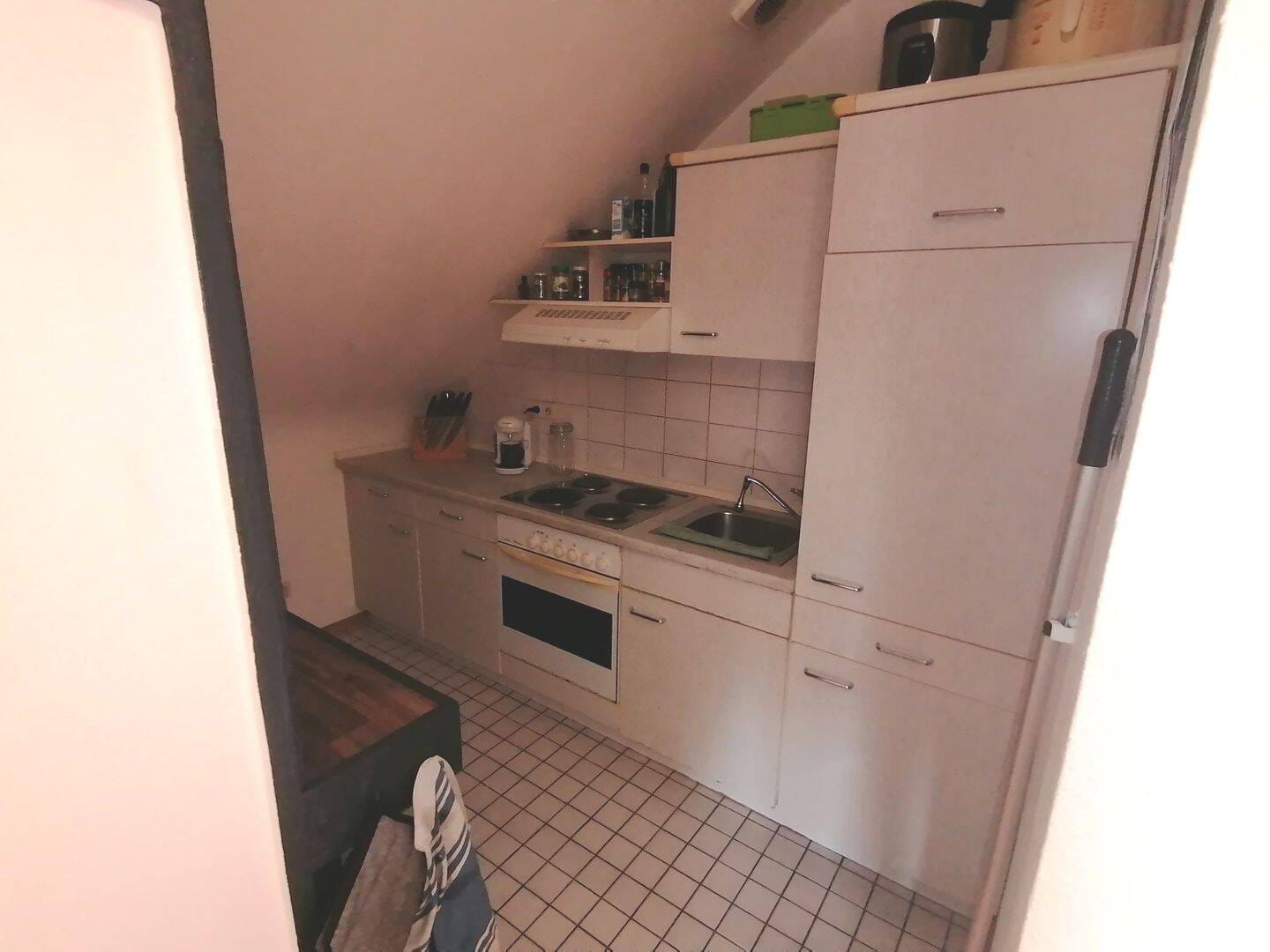 Immobilie in Bruchsal - Gepflegte, helle 1-Zimmer-Wohnung mit Balkon und Tiefgaragenstellplatz in Bruchsal - Bild 2