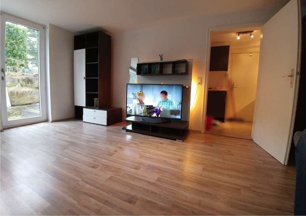 Immobilie in Ludwigsburg - Klein aber fein: 1-Zimmer-Aparment mit eigener Terrasse und Stellplatz - Bild 2