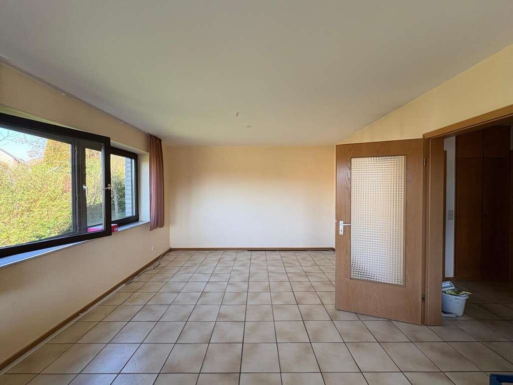 Immobilie in Lindlar - Helle 4-Zimmer-Eigentumswohnung mit eigenem Garten in zentrumsnaher Wohnlage von Lindlar - Bild 3