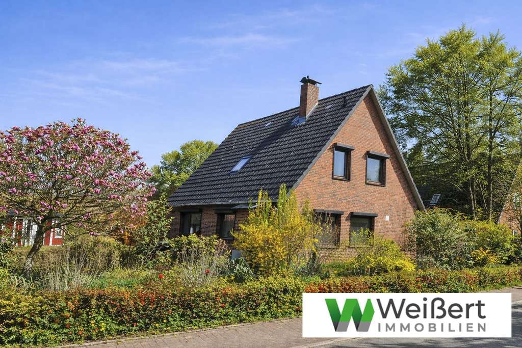 Immobilie in Wewelsfleth - Ihr Zuhause an der Wewelsflether Wettern – charmantes EFH mit großzügigem 940 m² Grundstück - Bild 0