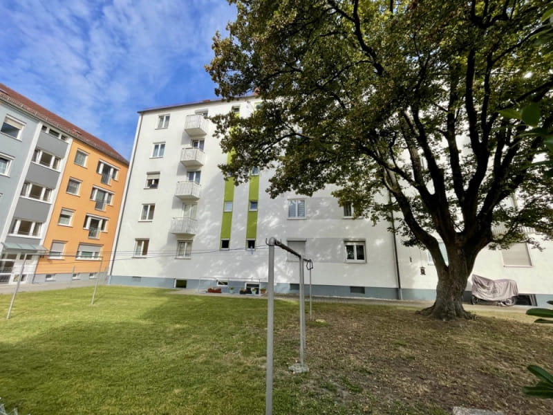 Immobilie in Augsburg - 2 ZKB Hochpaterre-Wohnung in Lechhausen - Bild 2