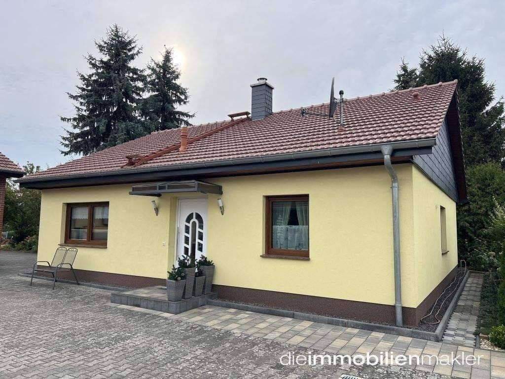 Immobilie in Lübben (Spreewald) - Einfamilienhaus + Geschäftshaus in beliebter Wohnlage in Lübben - Bild 1