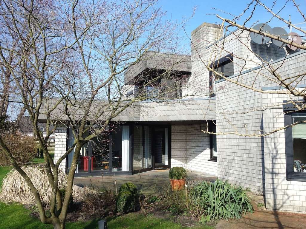 Immobilie in Sankt Michaelisdonn - Architektenhaus mit Doppelgarage in zentraler Lage in St. Michaelisdonn - Bild 3