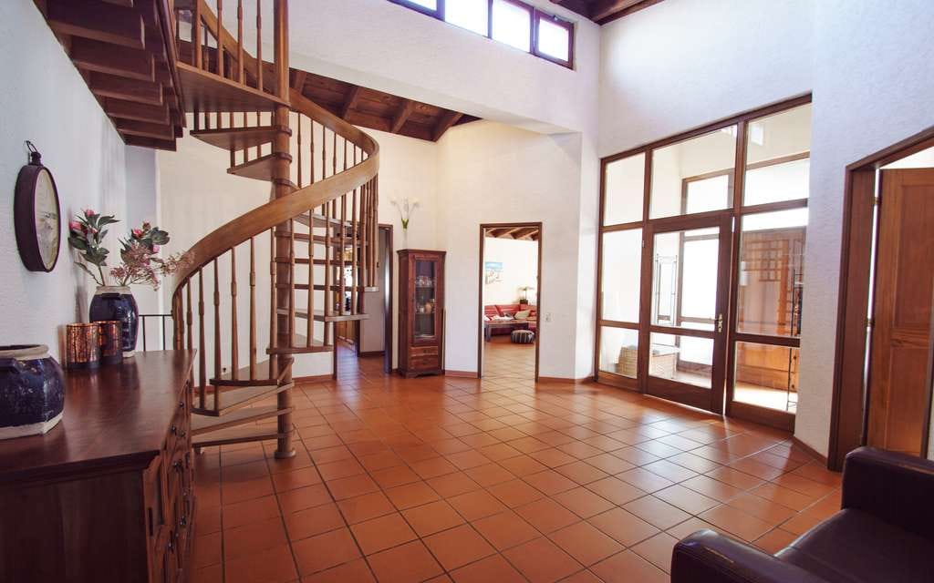 Immobilie in Willstätt - Unternehmervilla mit Pool, großem Grundstück für Ihre Privatsphäre und in einer hervorragende Lage - Bild 1