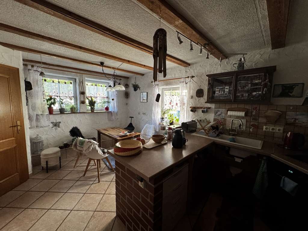 Immobilie in Niederstetten - 55.000 EUR Zuschuss sichern! Platz ohne Ende: Haus mit großer Scheune im Sanierungsgebiet - Bild 2