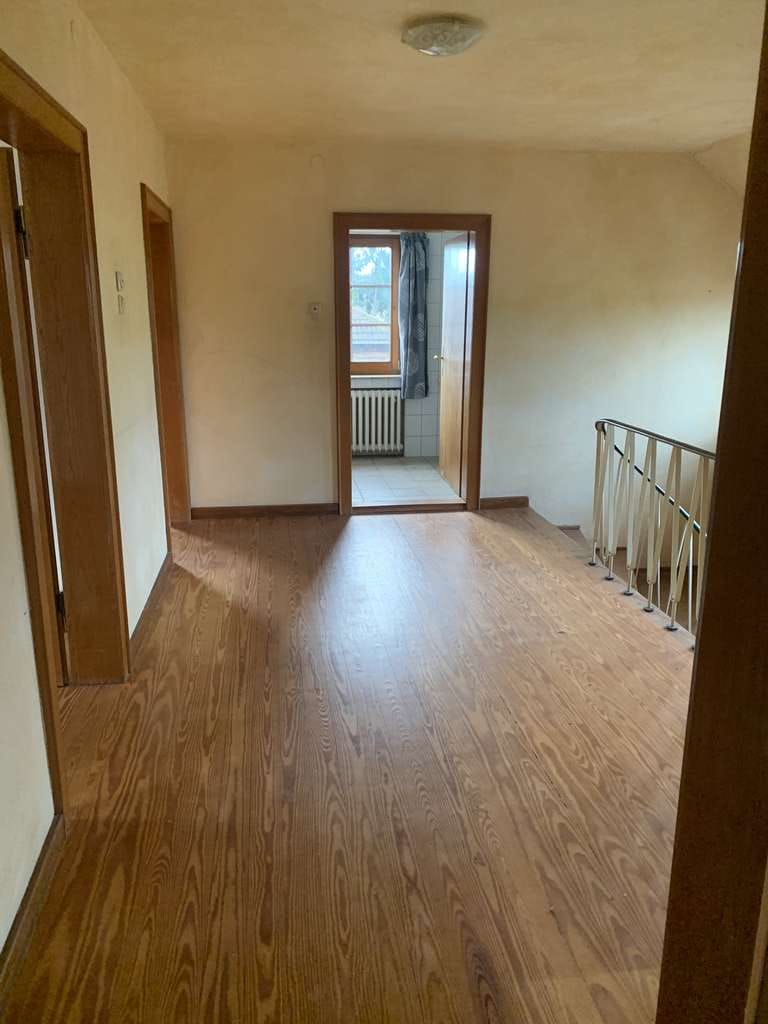 Immobilie in Lauterbach - Einfamilienhaus mit ausgebauten Garagenanbau und Doppelgarage in Lauterbach/Hessen  - Bild 0