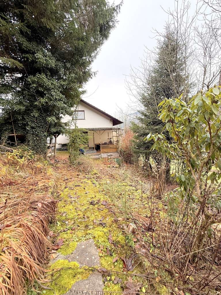 Immobilie in Kleines Wiesental - Zweifamilienhaus in ruhiger Lage mit Bergblick und Sonnenterrasse - Bild 3
