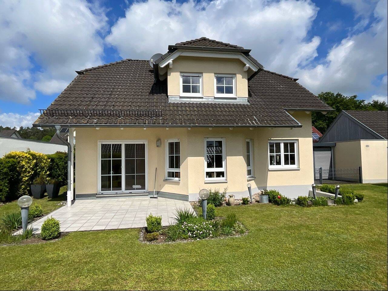Immobilie in Weitramsdorf - Ihr Traumhaus wartet auf Sie - Bild 0