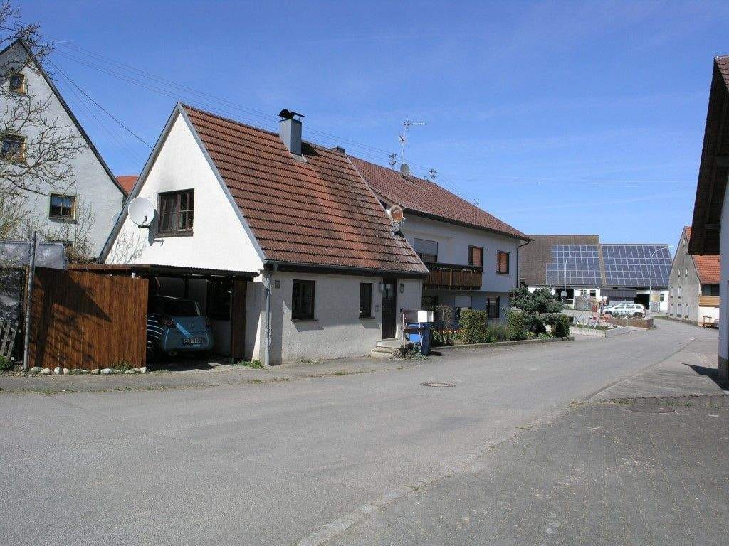 Immobilie in Alleshausen - Bad Buchau Alleshausen Kleines Einfamilienhaus - Bild 0
