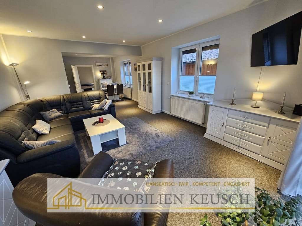 Immobilie in Thedinghausen - Arbeiten & Wohnen - Großer Hof mit 3 Gebäuden & vielen Parkplätzen - modernes Wohnhaus über 2 Etagen - Bild 4