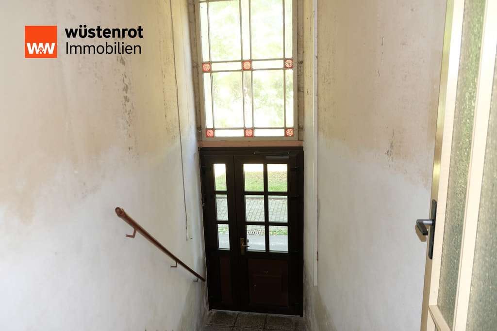 Immobilie in Roßwein - Mehrfamilienhaus mit 3 Wohneinheiten auf 350 m² Grundstück in ruhiger Lage von Roßwein - Bild 4