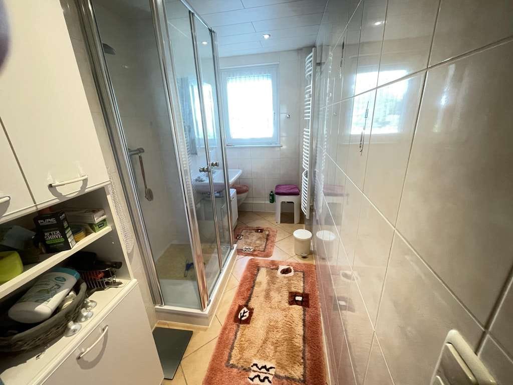 Immobilie in Crimmitschau - Dreiraumwohnung in ruhiger Siedlungslage - Bild 0