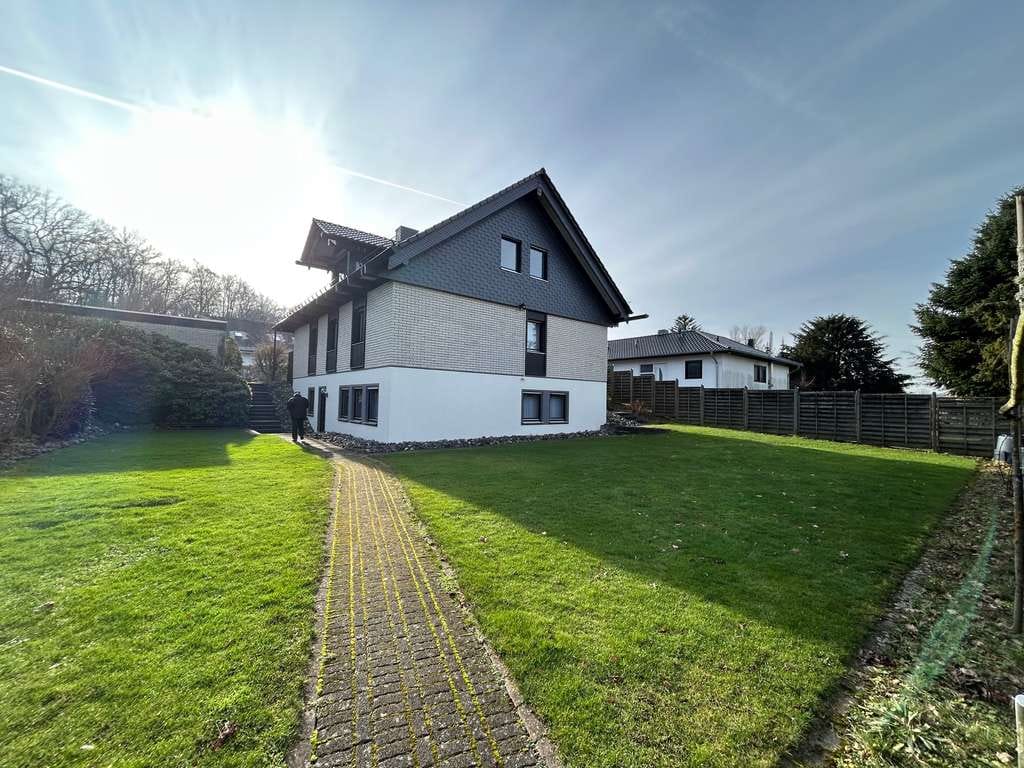 Immobilie in Helferskirchen - Wohnhaus in Helferskirchen mit Einliegerwohnung und Garten (Privatverkauf) - Bild 3