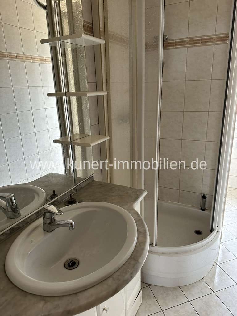 Immobilie in Gerbstedt - Große, bezugsfreie Eigentumswohnung (Renovierungsbedarf) mit zusätzlicher Wohneinheit in Friedeburg - Bild 4