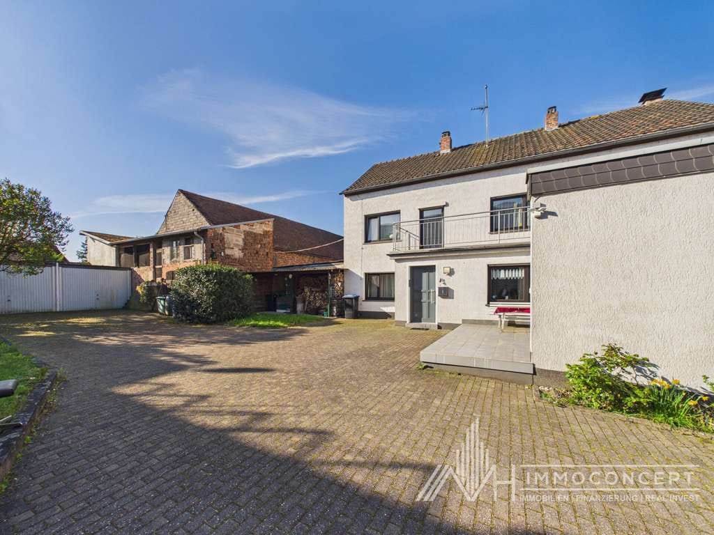 Immobilie in Wittlich - Doppelhaushälfte in 54516 Wittlich | Doppelgarage | Balkon und Terrasse | Scheune - Bild 2