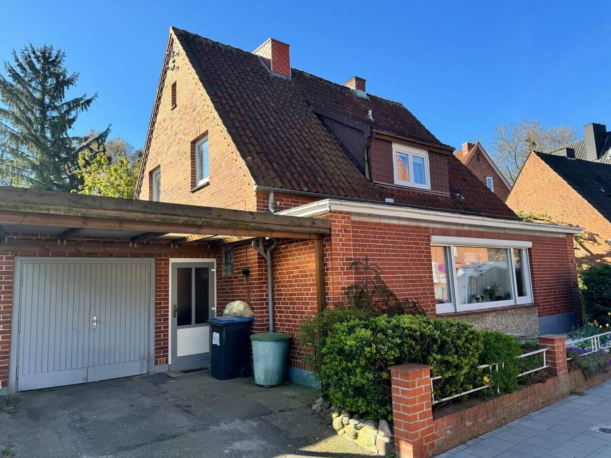 Immobilie in Lübeck - Einfamilienhaus auf Eigenland in 23562 Lübeck-St. Jürgen (Siedlung Gärtnergasse) - Bild 2