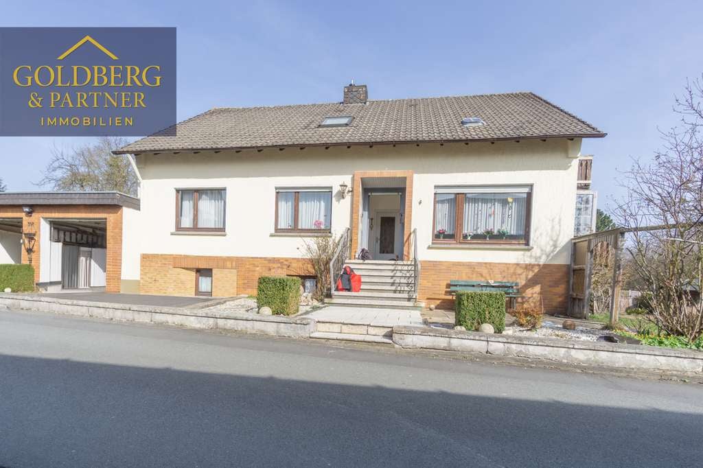 Immobilie in Medebach - Familienidylle in ruhiger Lage – EFH mit großem Garten in Medebach - Bild 0