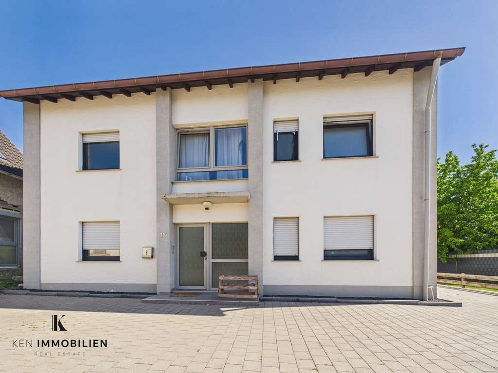 Immobilie in Erzenhausen - Großzügiges Familienhaus mit viel Platz, großem Garten und Garage in ruhiger Lage von Erzenhausen. - Bild 1