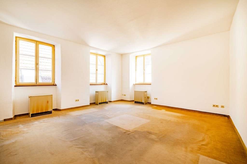 Immobilie in Sulzburg - BRUMANI | Gemütliche 2-Zimmer-Wohnung im historischen Stadthaus von Sulzburg - Bild 3