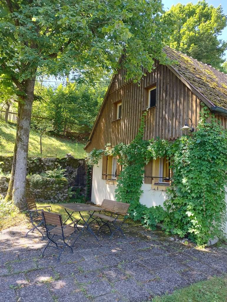 Immobilie in Hollfeld - Idyllisches Einfamilienhaus in der Fränkischen - Bild 0