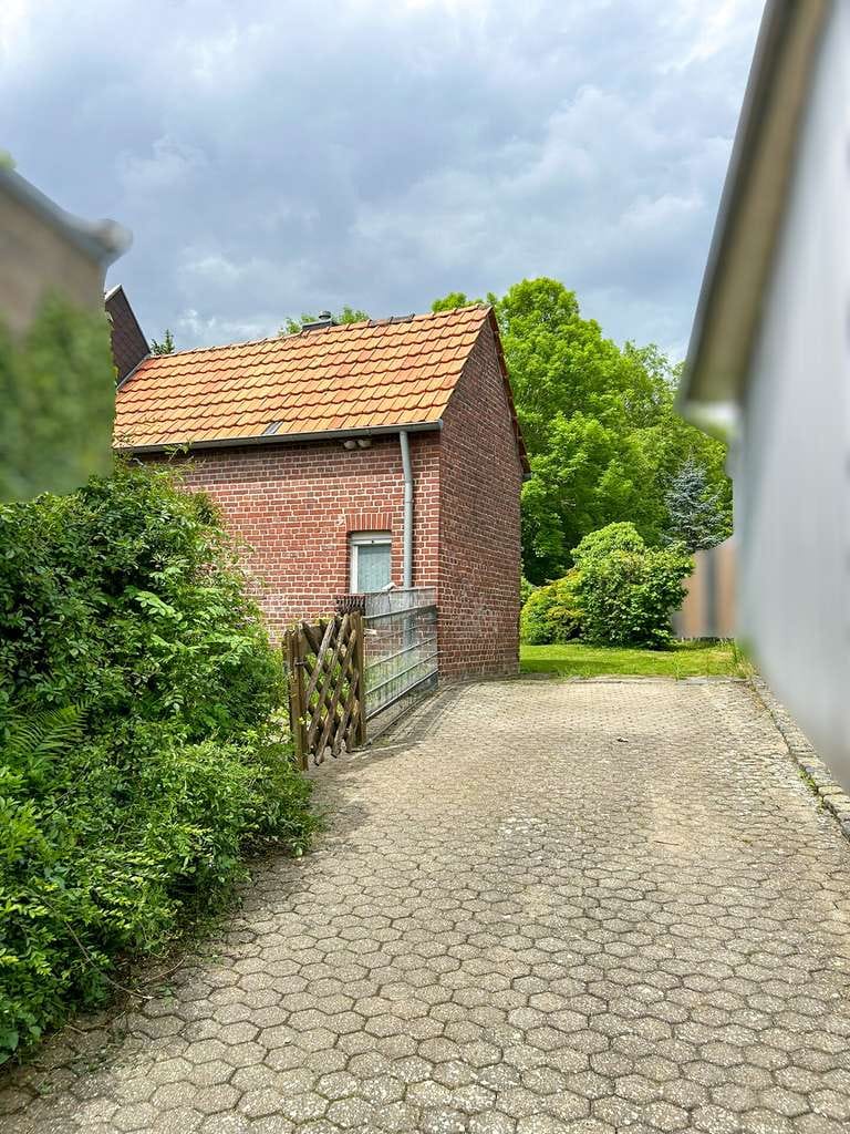 Immobilie in Geilenkirchen - Wohnen im Grünen – Einfamilienhaus mit Garten & Waldstück - Bild 3